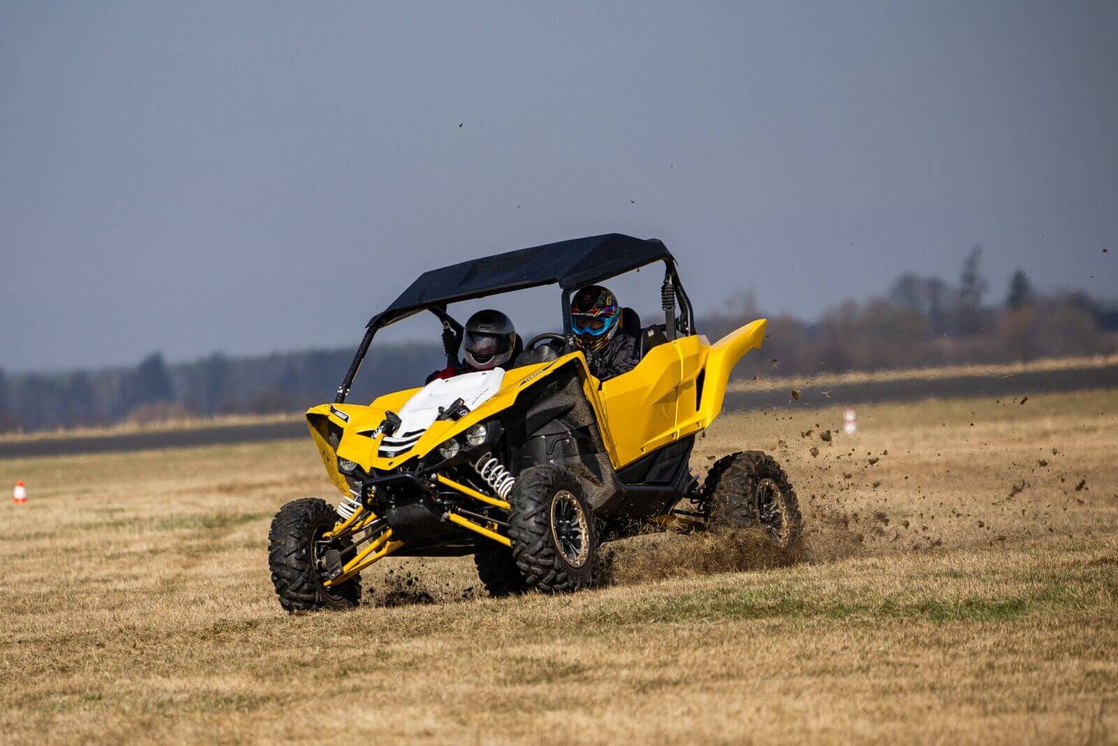 dlaczego-event-motoryzacyjny-to-swietny-pomysl-na-impreze-firmowa